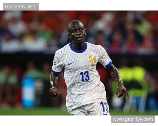 球星足球运动员每跑一米的成本解析与背后经济价值分析